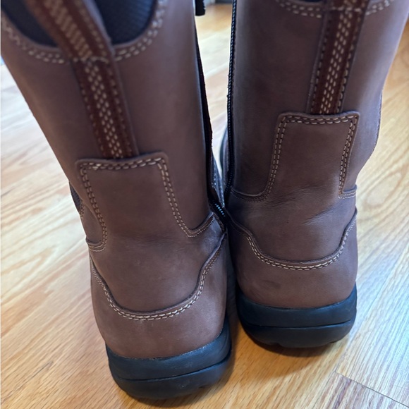 L.L BEAN Storm Chaser Boots - Picture 4 of 7